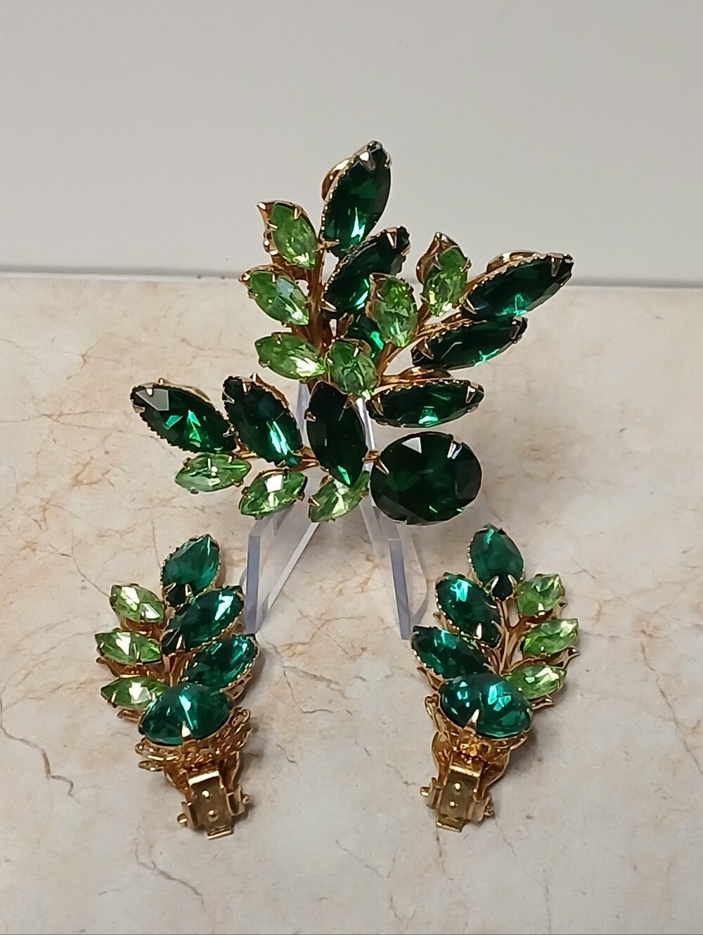 Vintage Green Crystal Leaf Brooch and Clip-On Earrings Set